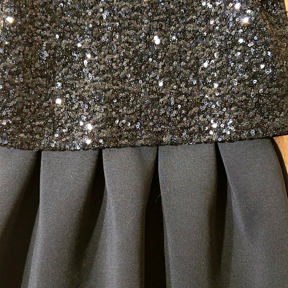 Host Pick Black sparkly party dress - Picture 3 of 3